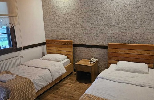 Golcuk Hotel | DEĞİRMENBAŞI OTEL & RESTORAN