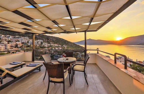 Kalkan Villa | Villa Rainbow