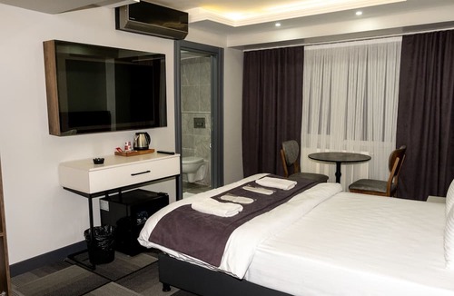 Bakırkoy Hostel | Lizbonia Suite Otel