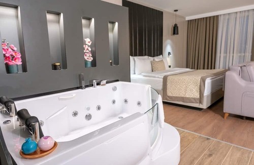 Seyhan Hotel | Dedeman Adana