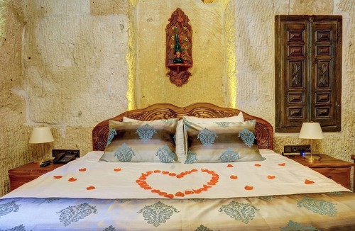 Ortahisar Bed & Breakfast | MİZAN CAVE CAPPADOCİA