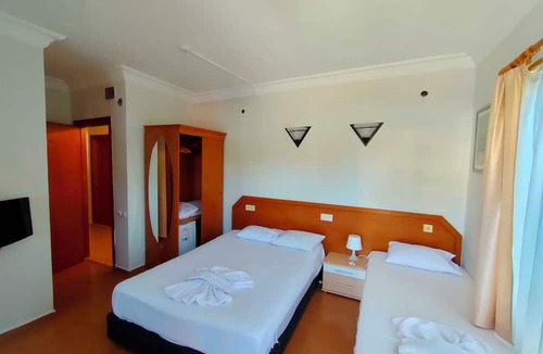 Altnkum Mahallesi Hotel | Gülizar Hotel Konyaaltı