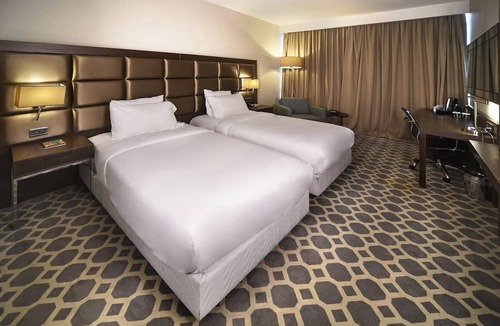 Bahcelievler Hotel | Mercure Istanbul West Hotel and Convention Center