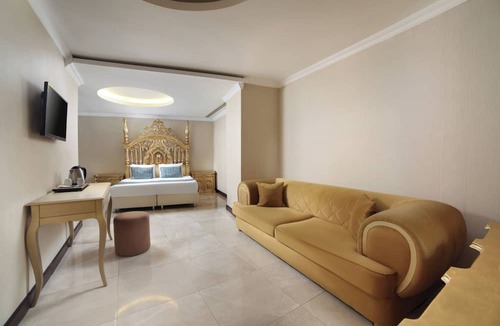 Old City Hotel | Great Fortune Hotel & SPA