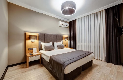 Mezetli Hotel | Sahil Martı Hotel