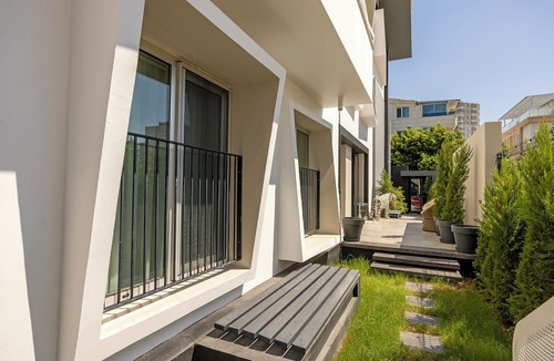 Eski Lara Resort | Mel House Lara