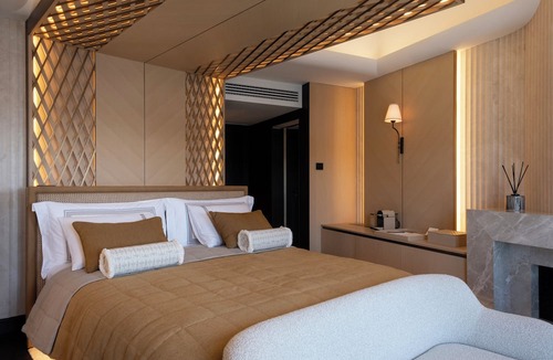 Cengelkoy Mahallesi Hotel | Vakko Hotel Sumahan Bosphorus
