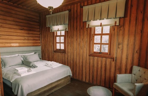 Surmene Hotel | Kastel Konak Hotel