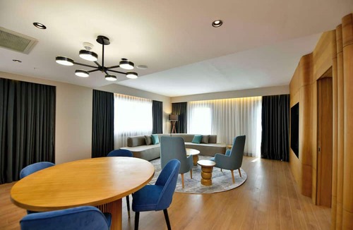Yenisehir Hotel | Radisson Hotel Mersin