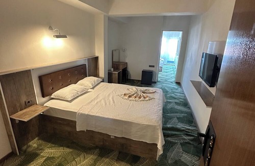 Efeler Hotel | Öz Tralles otel