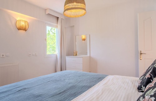 Urla Villa | Villa w Garden 5 min to Altinkoy Beach in Urla