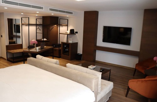 Osmanbey Hotel | Riva Hotel Nisantasi & Spa