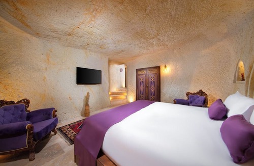 Ortahisar Hostel | Black Stove Cappadocia