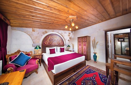 Ortahisar Hostel | Black Stove Cappadocia
