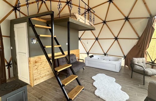 Akcaabat Hotel | Antik House Bungalov