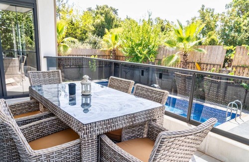Dosemealti Villa | Lux Villa w Balcony Pool Sauna Garden in Antalya