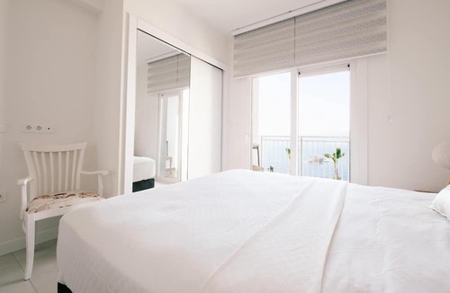 Bogazici Villa | Sea View Villa w Garden, Balcony By Beach in Milas