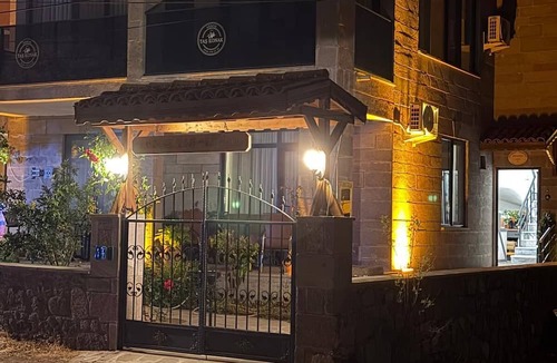Behram Bed & Breakfast | Assos taş konak