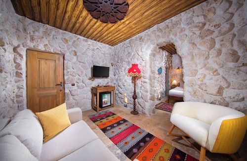 Cavusin Hotel | Cappadocia Çavuşin Stone House