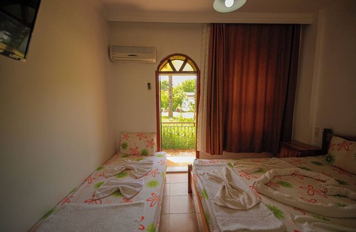 Adrasan Hotel | YAVUZ MOTEL ADRASAN