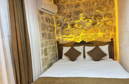 Artuklu Hotel | Kasr-ı Han Konağı Otel