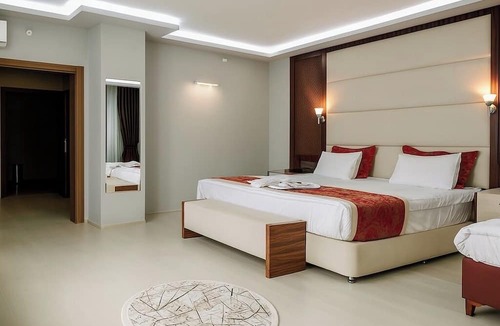 Yomra Hotel | Cevaher Hotel & Suites