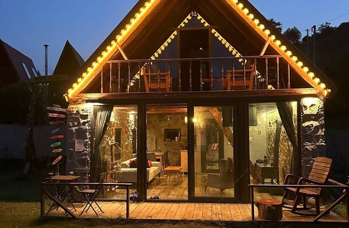 Pazar House | doğanın içinde geniş bahçesıyle jakuzı ve salıncak keyıfıyle huzurlu mustakil ye