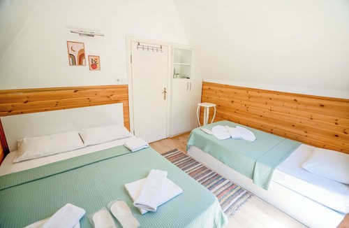 Gure Hotel | İdavilla Bungalov & Bahce