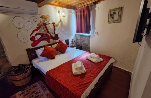 Sirince Hotel | Taş konak Manolya