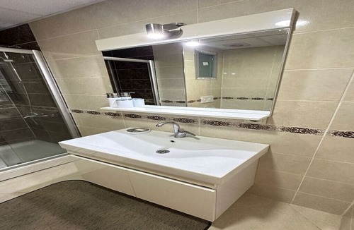 Esenyurt Apartment | شقة صمن مجمع راقي وهادئ وآمن ، توفر لكم هذه الشقة جميع وسائل الراحة