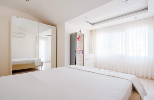 Avsallar Apartment | Residence w Pool, Terrace 5 min to Beach in Alanya