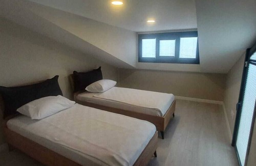 Gaziosmanpasa Apartment | Modern Flat #5