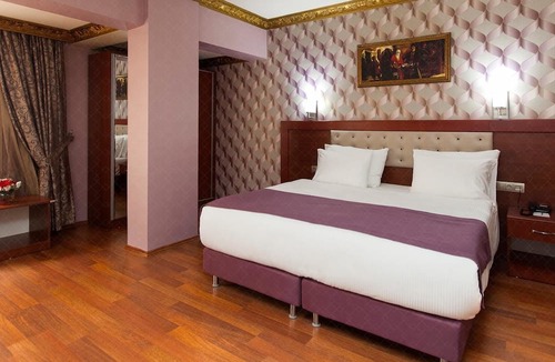Kucukcekmece Hotel | Alrazi Hotel