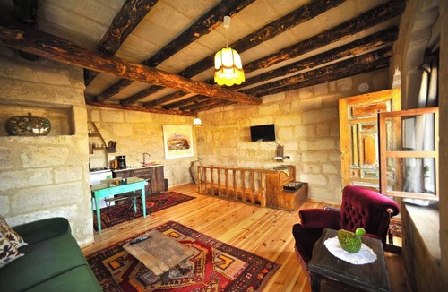 Ortahisar House | Anitya Cave House