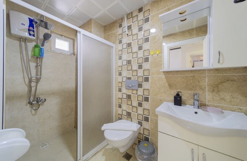 Konyaalti Apartment | Charming Flat w Balcony, Garden, Pool in Antalya