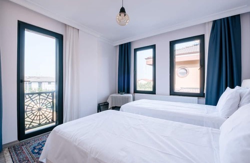 Sile Villa | Chic Villa w Pool, Garden, Fireplace in Sile