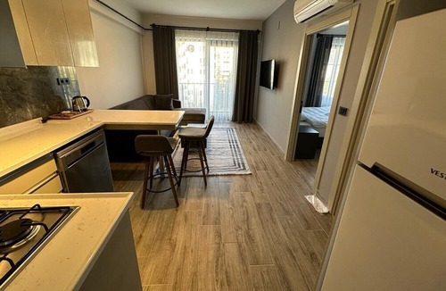 Onikisubat Apartment | Marasium Suites