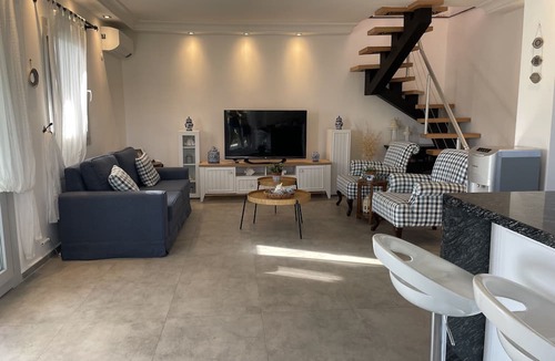 Cesme House | Denize 100 mt Merkeze 10 min Yürüme Mesafesi