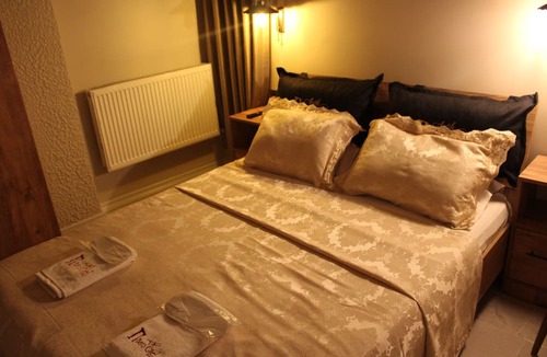 Izmit Hotel | Antik Barış Otel