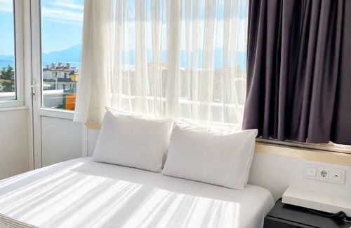 Lara Hotel | Luna Hotel