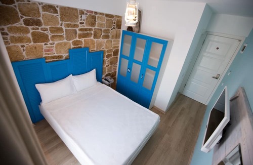 Foca Hotel | Menendi Otel