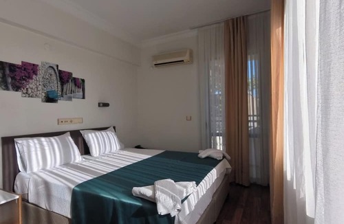 Kusadasi City Centre Hotel | HBS Hotel