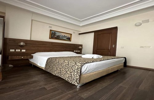 Limonlu Hotel | Paperon Hotel