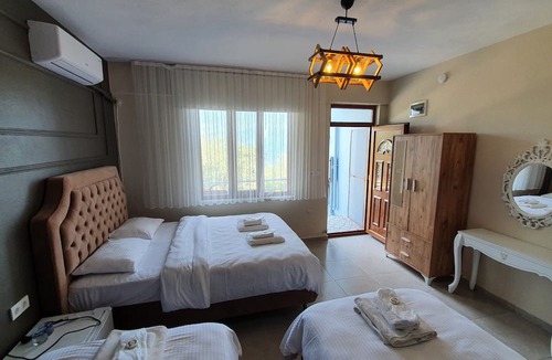 Ayvacik Hotel | Assos Nazan Motel Restoran Beach