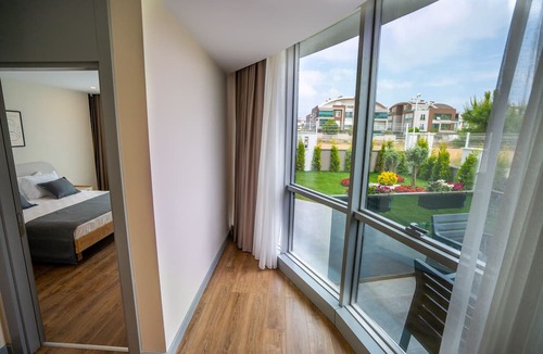Lara Apartment | Let'stay Marine Homes