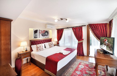 Sultanahmet Apartment | Cozy apartment in Old City Center up to 4 people with a Large Terrace