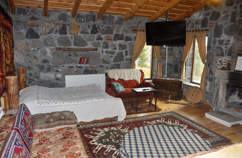 Selim Ski Chalet | Doğunun Taş Evleri