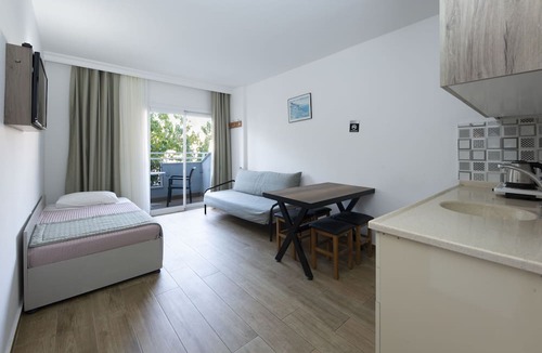 Armutalan Apartment | Golden Orange Apart Otel