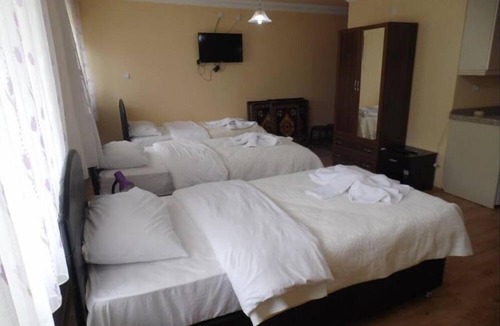 Macka Apartment | Balkon Pansiyon