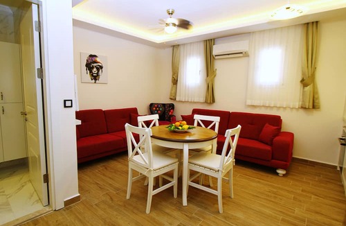 Cesme Apartment | Cesme Kale Tas Apart